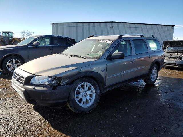 2005 VOLVO XC70, 