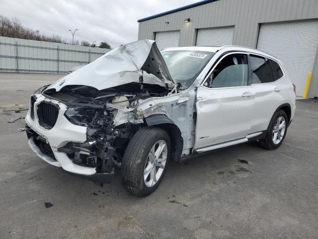 5UXTR9C56JLC76621 - 2018 BMW X3 XDRIVE30I WHITE photo 1