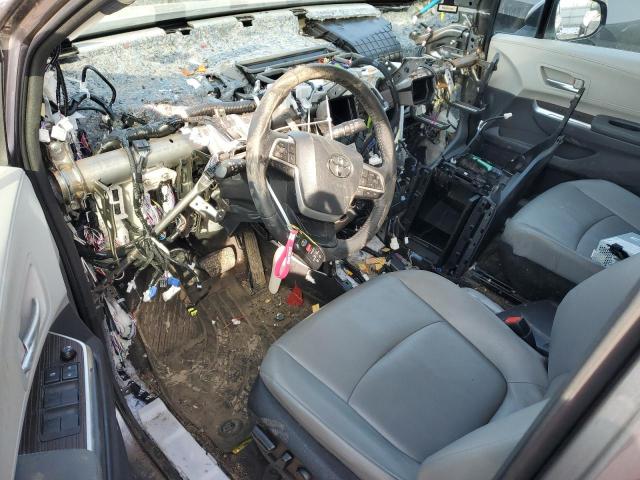 5TDYSKFC2NS052874 - 2022 TOYOTA SIENNA XLE GRAY photo 8