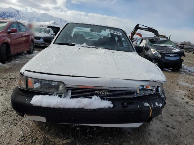 JT2SV21E1H3171696 - 1987 TOYOTA CAMRY DLX WHITE photo 5