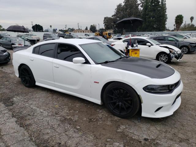 2C3CDXGJ5KH564173 - 2019 DODGE CHARGER SCAT PACK WHITE photo 4