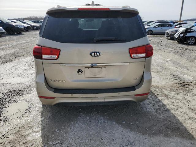 KNDMB5C16F6038707 - 2015 KIA SEDONA LX GOLD photo 6