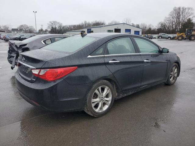 5NPEC4AC0BH243228 - 2011 HYUNDAI SONATA SE BLACK photo 3