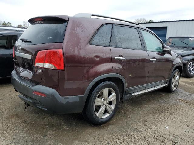 5XYKU4A67CG286841 - 2012 KIA SORENTO EX MAROON photo 3