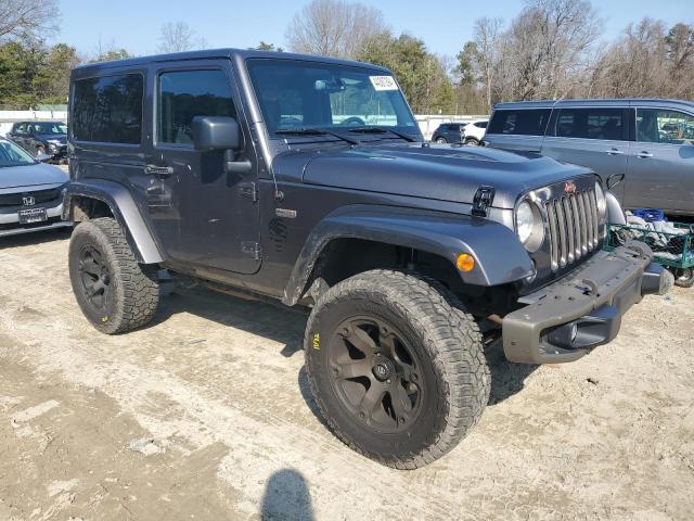 1C4AJWBG6GL216961 - 2016 JEEP WRANGLER SAHARA GRAY photo 4