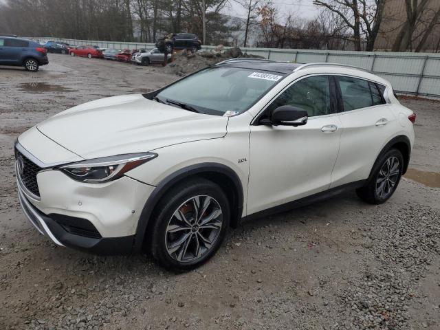 2019 INFINITI QX30 LUXE, 