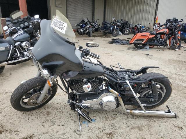 1HD1FCW115Y688974 - 2005 HARLEY-DAVIDSON FLHTCUI 黑色 照片 3