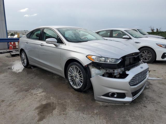 3FA6P0H92ER161701 - 2014 FORD FUSION SE SILVER photo 4