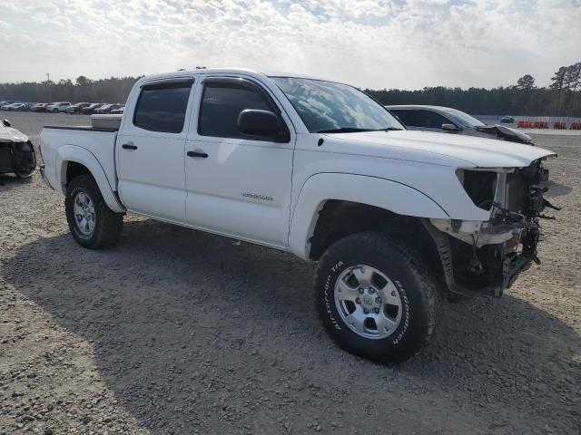 3TMJU4GN4BM111720 - 2011 TOYOTA TACOMA DOUBLE CAB PRERUNNER WHITE photo 4