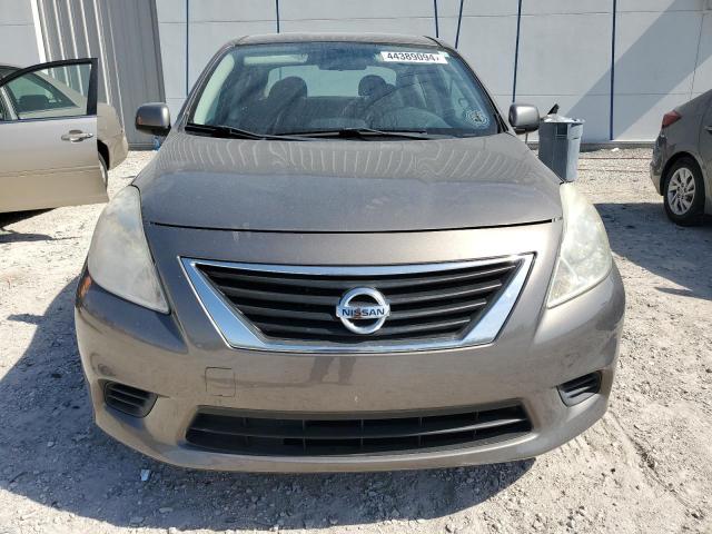 3N1CN7AP6DL867062 - 2013 NISSAN VERSA S GRAY photo 5