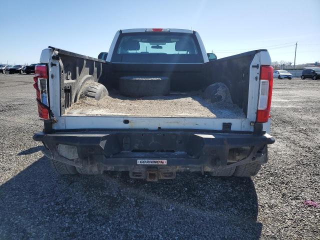 1FTRF3DT3HED01341 - 2017 FORD F350 SUPER DUTY WHITE photo 6