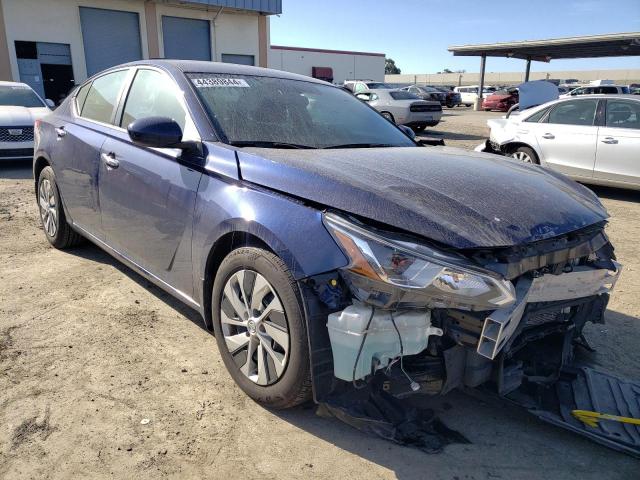 1N4BL4BV4LC168183 - 2020 NISSAN ALTIMA S BLUE photo 4