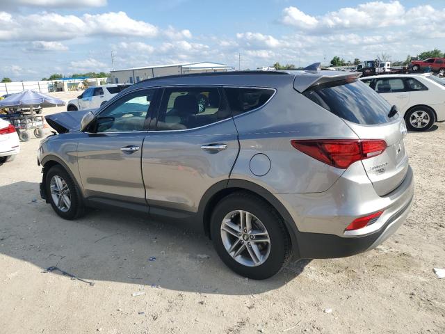 5XYZU3LB2JG511912 - 2018 HYUNDAI SANTA FE S GRAY photo 2