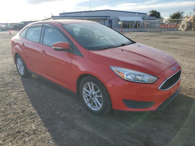 1FADP3F27GL258960 - 2016 FORD FOCUS SE RED photo 4
