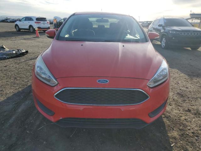 1FADP3F27GL258960 - 2016 FORD FOCUS SE RED photo 5