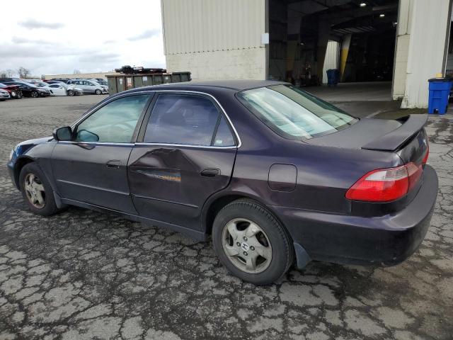 1HGCG5652WA253575 - 1998 HONDA ACCORD EX BLACK photo 2