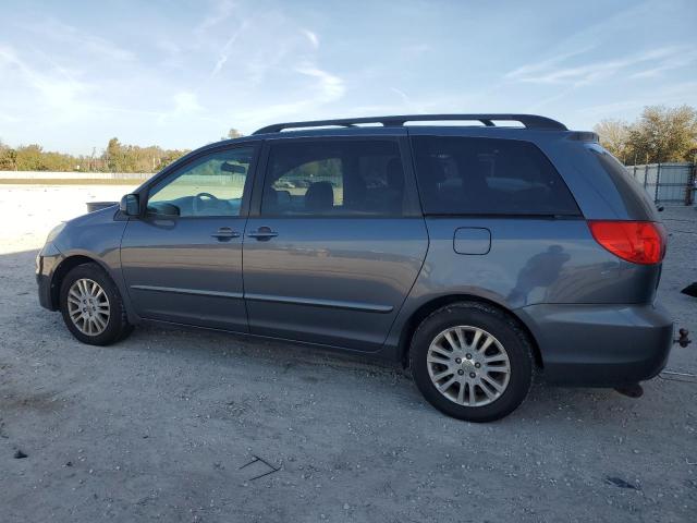 5TDYK4CC8AS304847 - 2010 TOYOTA SIENNA XLE GRAY photo 2