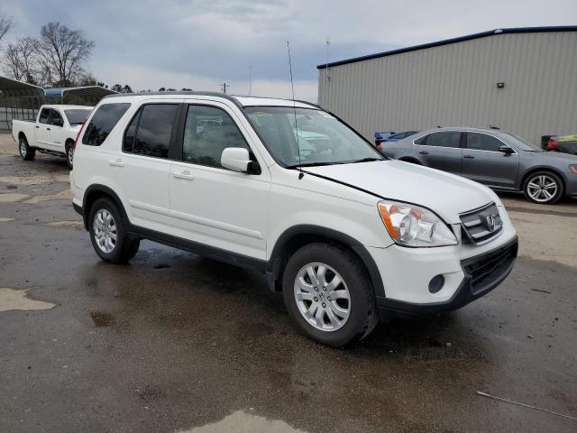 JHLRD78956C044786 - 2006 HONDA CR-V SE WHITE photo 4