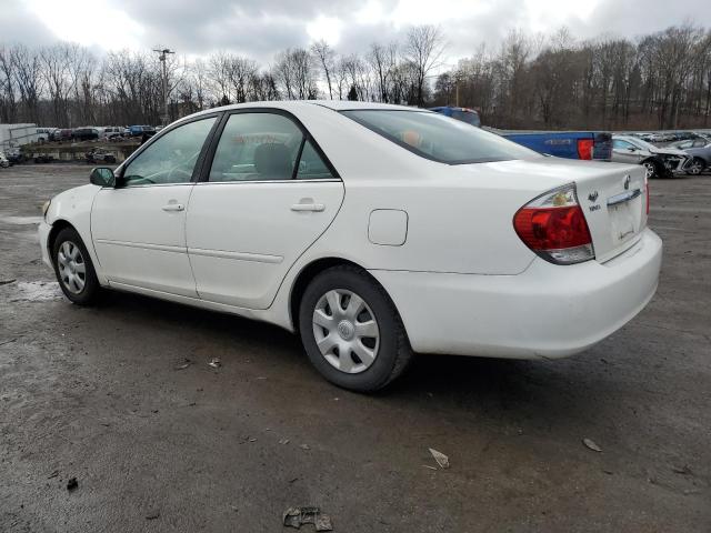 4T1BE30K05U633137 - 2005 TOYOTA CAMRY LE WHITE photo 2