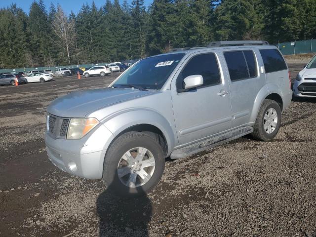 5N1AR18W85C728160 - 2005 NISSAN PATHFINDER LE ვერცხლისფერი ფოტო 1