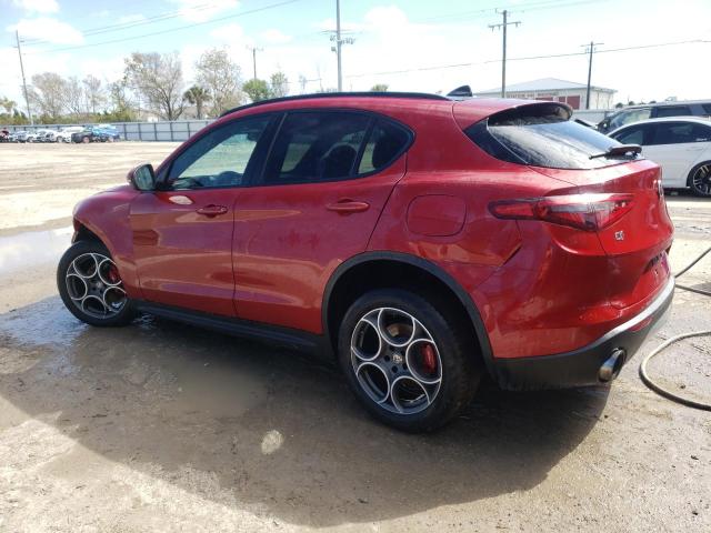 ZASFAKNN0J7B88591 - 2018 ALFA ROMEO STELVIO TI SPORT RED photo 2