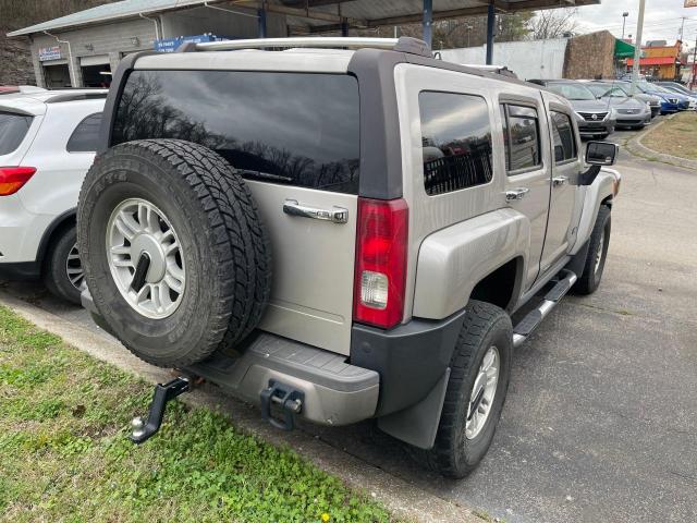 5GTDN136868200944 - 2006 HUMMER H3 GRAY photo 4