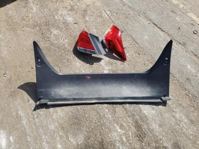 4T1BK3DB5BU411935 - 2011 TOYOTA AVALON BASE 白色 照片 12