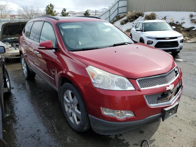 1GNKVLED7CJ301247 - 2012 CHEVROLET TRAVERSE LTZ BURGUNDY photo 4