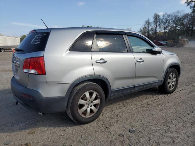 5XYKT3A15DG385807 - 2013 KIA SORENTO LX TAN photo 3