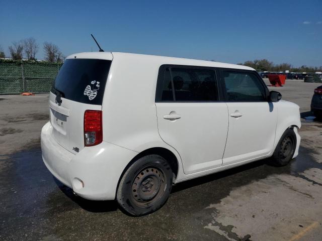 JTLZE4FE8C1141890 - 2012 TOYOTA SCION XB WHITE photo 3