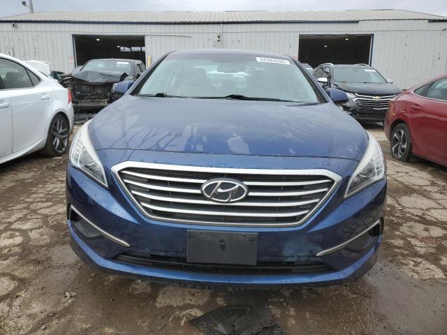 5NPE24AF8GH435744 - 2016 HYUNDAI SONATA SE BLUE photo 5