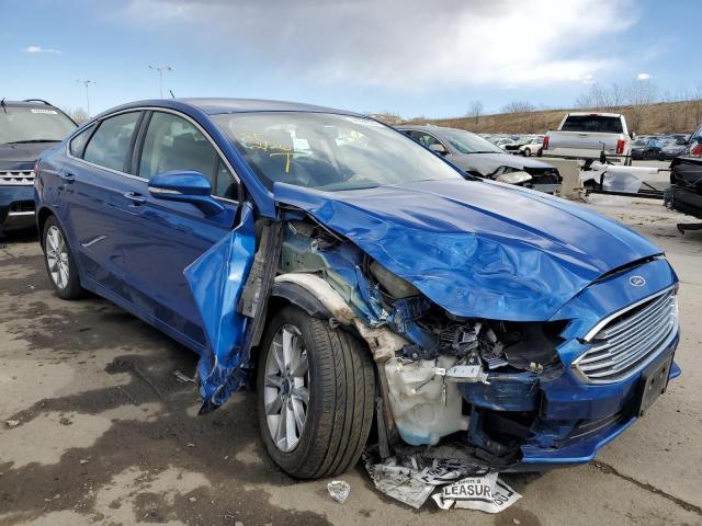 3FA6P0HD4HR238707 - 2017 FORD FUSION SE BLUE photo 4