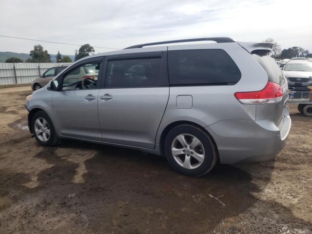 5TDKK3DC7ES445218 - 2014 TOYOTA SIENNA LE SILVER photo 2