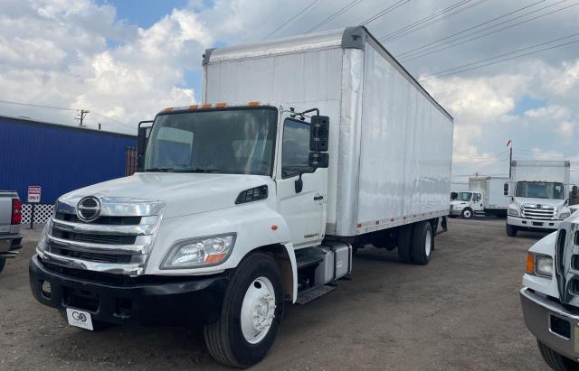 5PVNJ8JR4C4S50563 - 2012 HINO 258/268 WHITE photo 2