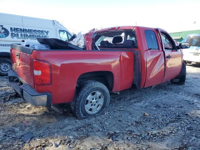 1GCRKSE38BZ315191 - 2011 CHEVROLET SILVERADO K1500 LT RED photo 3