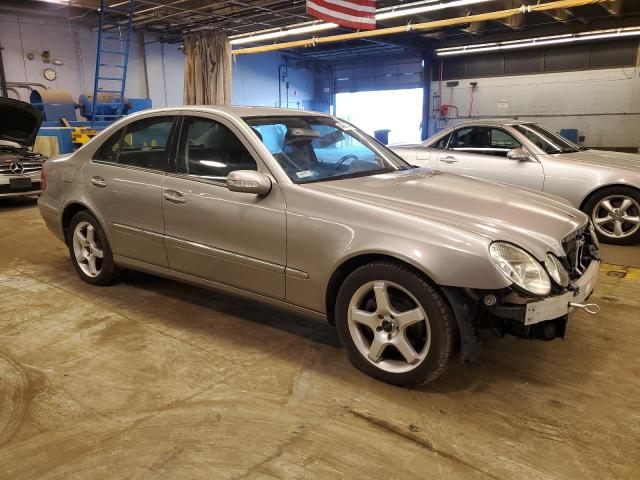 WDBUF26J26A899232 - 2006 MERCEDES-BENZ E 320 CDI SILVER photo 4