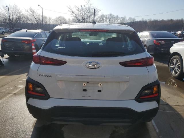 KM8K12AA0MU663880 - 2021 HYUNDAI KONA SE WHITE photo 6