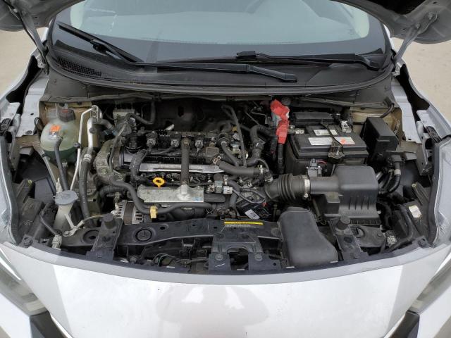 3N1CN8DV2LL905675 - 2020 NISSAN VERSA S SILVER photo 11