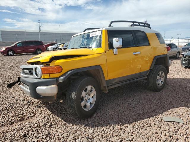 JTEBU11FX70052585 - 2007 TOYOTA FJ CRUISER YELLOW photo 1