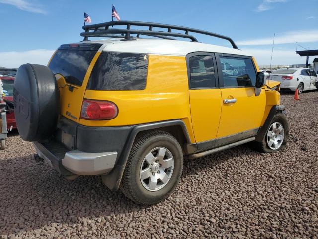 JTEBU11FX70052585 - 2007 TOYOTA FJ CRUISER YELLOW photo 3