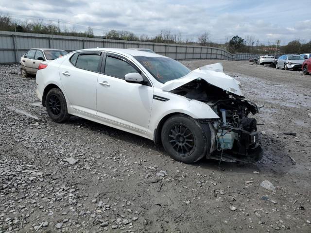 5XXGM4A72FG393741 - 2015 KIA OPTIMA LX WHITE photo 4