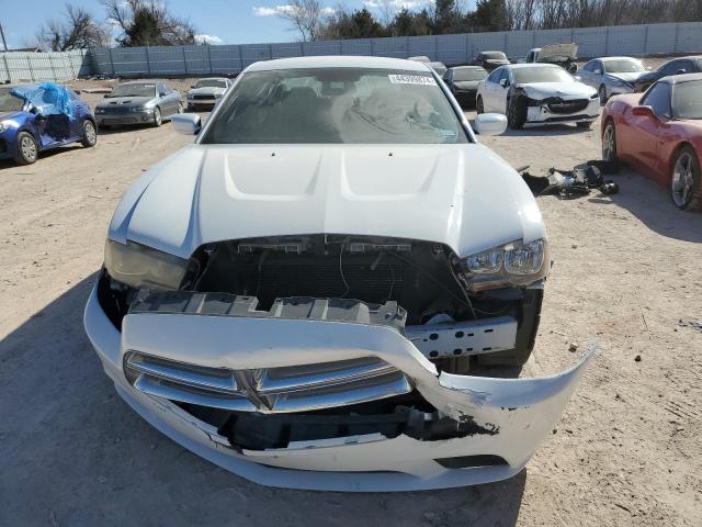 2B3CL3CG4BH577757 - 2011 DODGE CHARGER WHITE photo 5