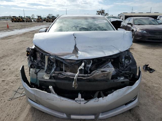 4T1BK1FK5DU022412 - 2013 TOYOTA CAMRY SE SILVER photo 5