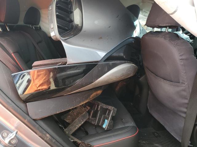 LRBFZNR43ND065913 - 2022 BUICK ENVISION ESSENCE Արծաթագույն լուսանկար 11