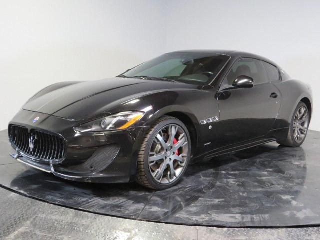 ZAM45VLAXD0072023 - 2013 MASERATI GRANTURISM S BLACK photo 2