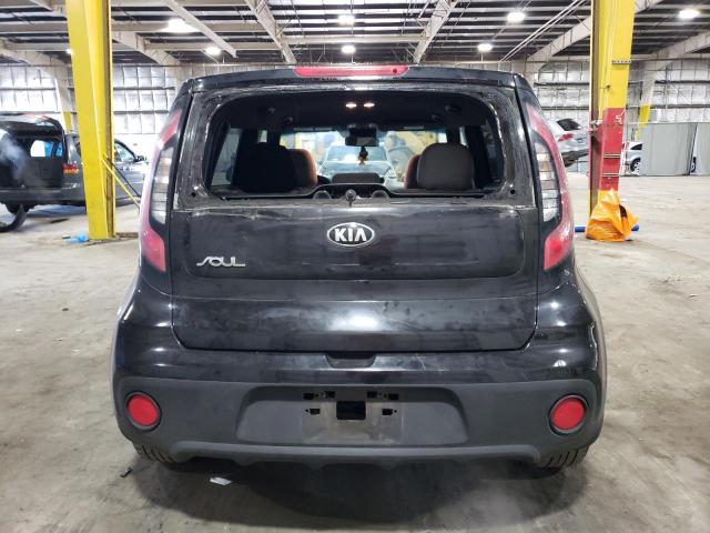 KNDJN2A29H7462786 - 2017 KIA SOUL BLACK photo 6