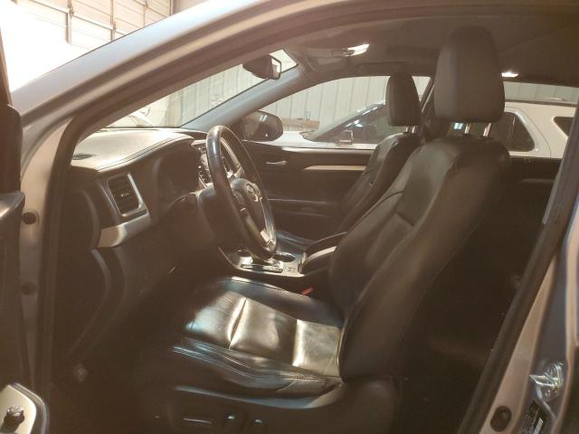 5TDKKRFH3FS106405 - 2015 TOYOTA HIGHLANDER XLE SILVER photo 7