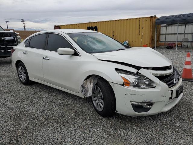 1N4AL3AP3FC173081 - 2015 NISSAN ALTIMA 2.5 WHITE photo 4