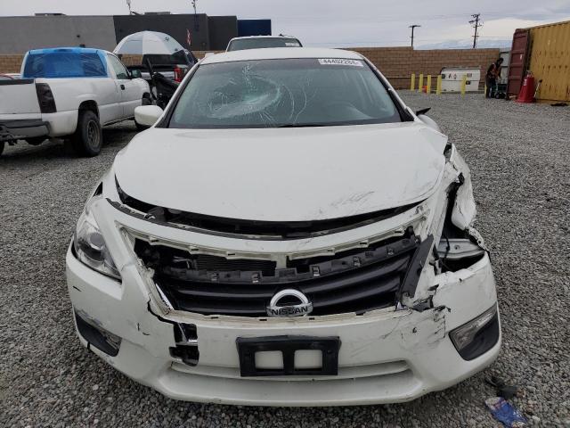 1N4AL3AP3FC173081 - 2015 NISSAN ALTIMA 2.5 WHITE photo 5