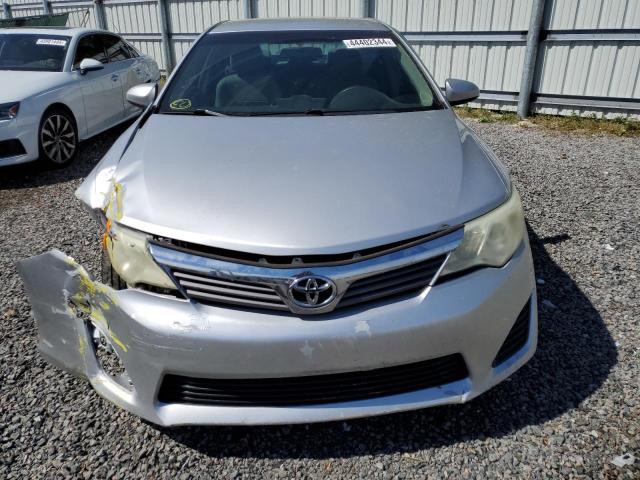 4T1BF1FK8EU762719 - 2014 TOYOTA CAMRY L SILVER photo 5